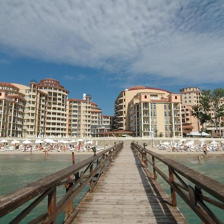 Andalucia Beach Hotel - All Inclusive&Aqua Park Elenite Esterno foto