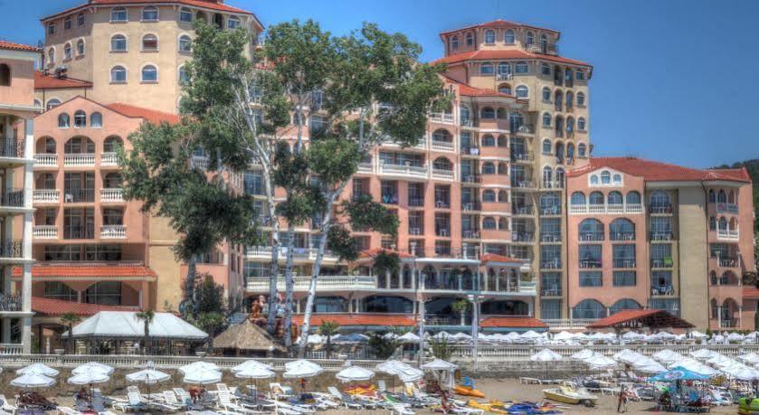 Andalucia Beach Hotel - All Inclusive&Aqua Park Elenite Esterno foto