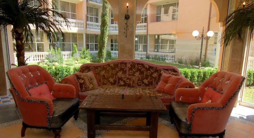 Andalucia Beach Hotel - All Inclusive&Aqua Park Elenite Esterno foto